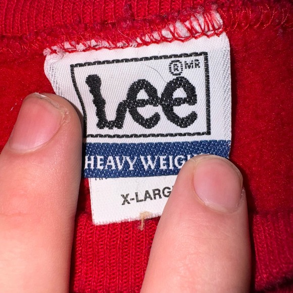 Hard Rock Café Los Angelos 90s Vintage Red Crewneck Sweater - Picture 4 of 5